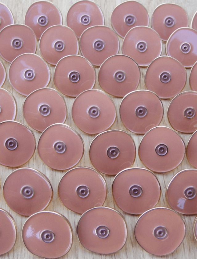 Pin's seins